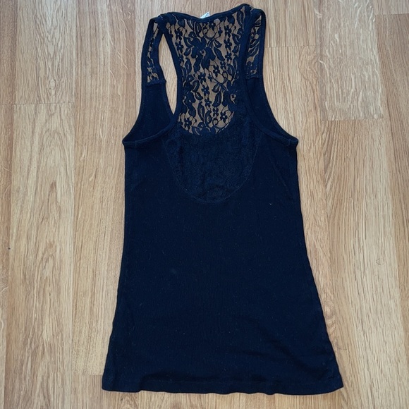 Lace Back Tank Top - Picture 2 of 3